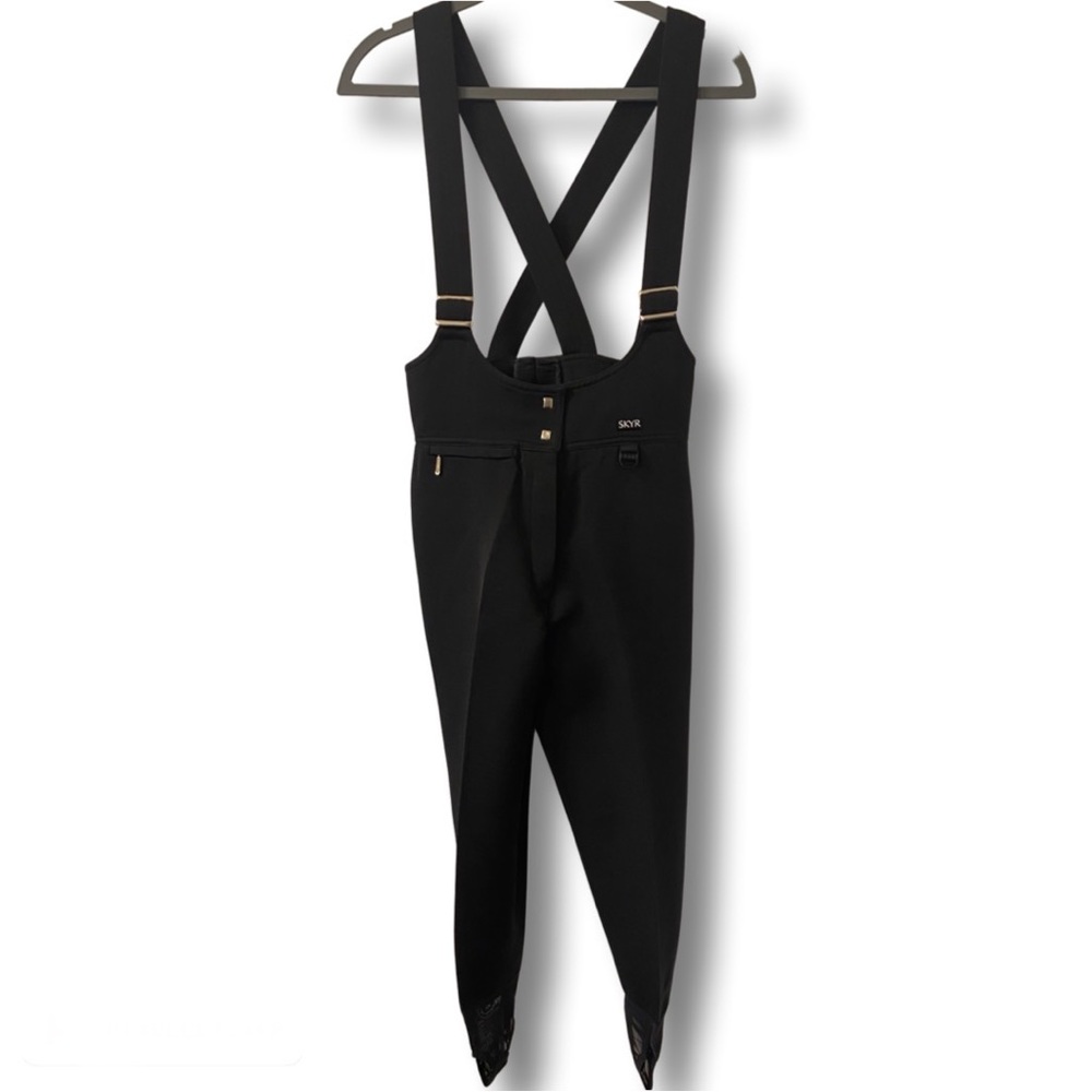 VTG SKYR Women’s STIRRUP SKI BIBS (8) Wool blend ! Excellent condition ! BLACK